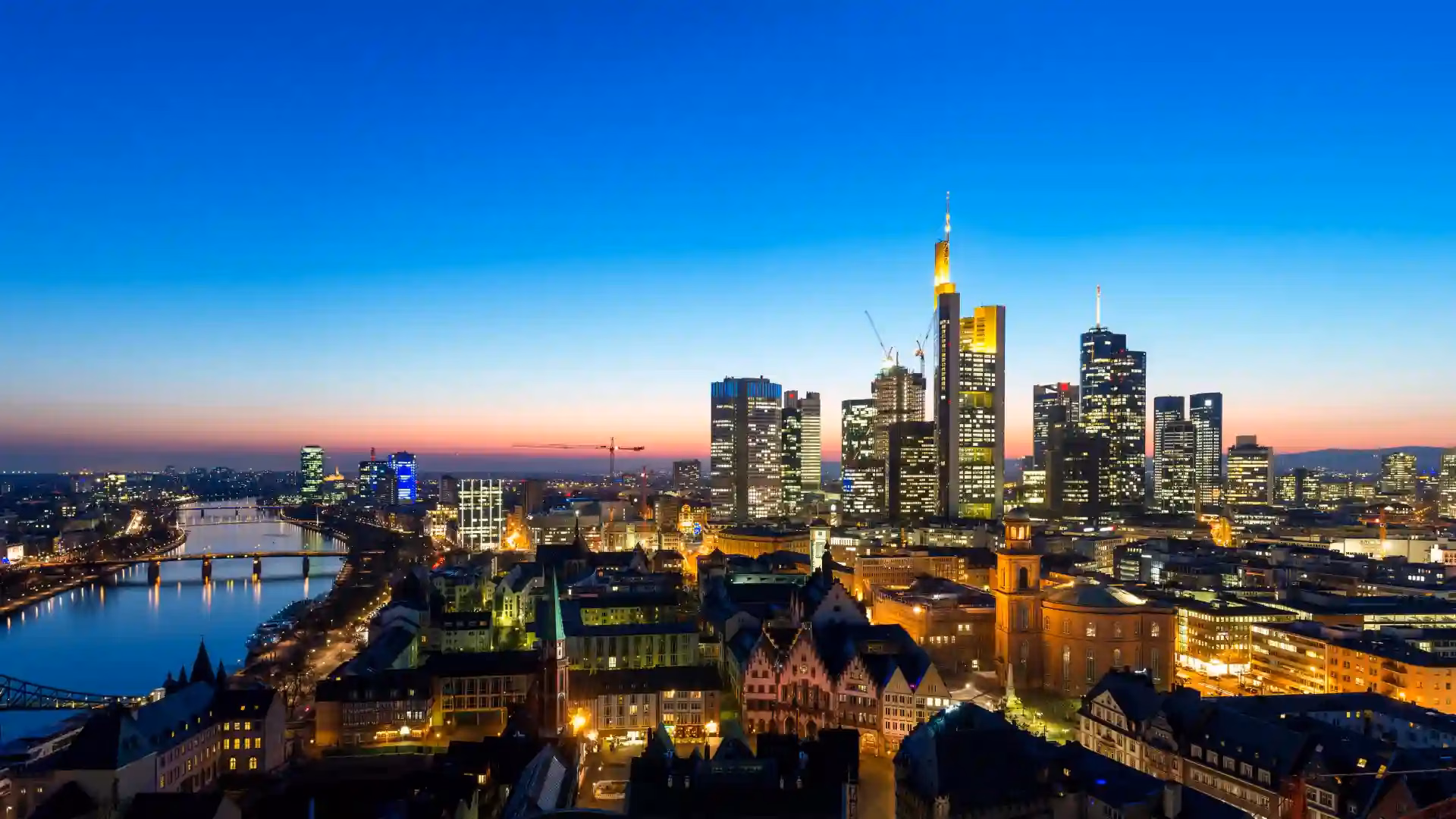 Frankfurt braucht Entwickler, so nutzt du deine Chance mit IHK-Umschulung